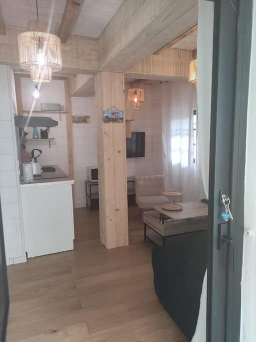 Joli T2 Bas De Chalet Plage De Gruissan Exterior foto